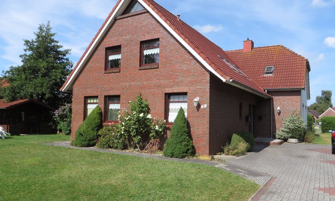 Carolinensiel Apartment | !neu! Ferienwohnung an der Harle OG