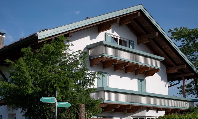Eggstatt Apartment | Neu Gestaltete Ferienwohnung Geißler, 63 qm, mit Überdachtem Balkon