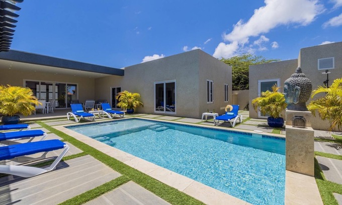 Washington Villa | NEW 5BR5BA w/Private Pool ~ PuttPutt ~ Close2Beach