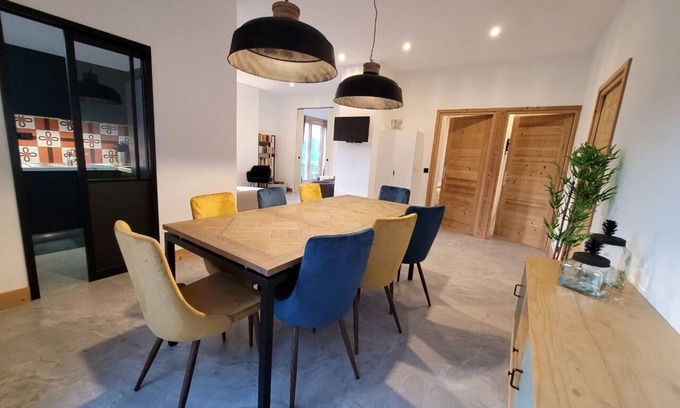 Saint-Gervais-les-Bains Apartment | new 85m² apartment in individual chalet - quiet and sunny