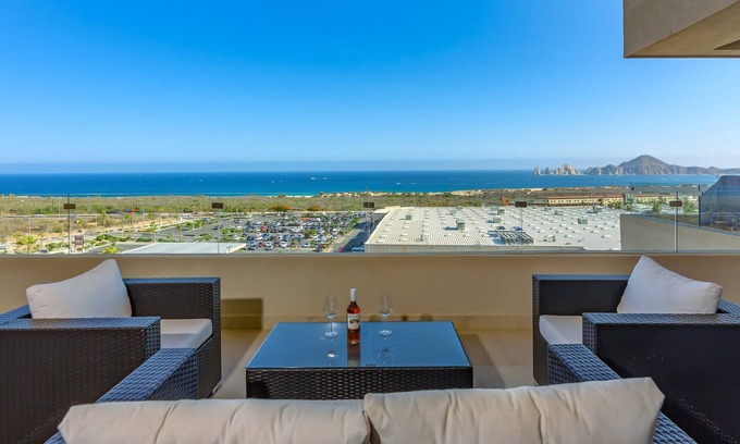 El Tezal Condo | NEW! AMAZING VIEW, GREAT AMENITIES, CLOSE TO DOWNTOWN SAN LUCAS AND BEACH!