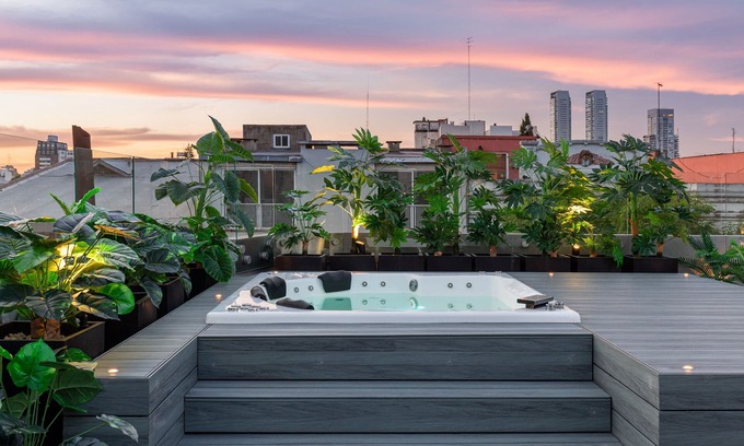 Palermo House | [NEW!] Astonishing Palermo Soho Home With Private Jacuzzi and Terrace