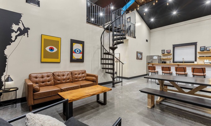 Stanton House | New Barndo/Private Access Red River/Kayak/Fishing
