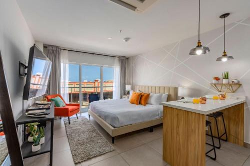 Oranjestad Apartment | New Beautiful Aruban Studio Oceanfront