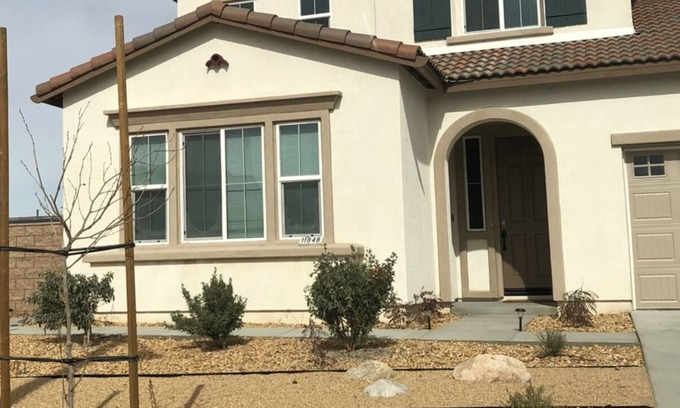 Victorville House | New Beautiful spacious home