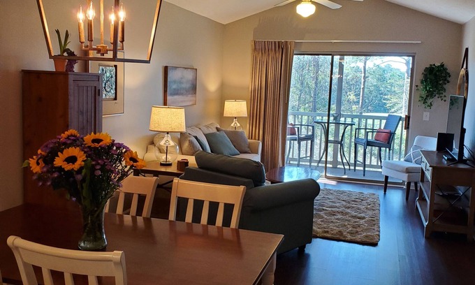 Pawleys Island Condo | New! Bright and Fresh True Blue Condo