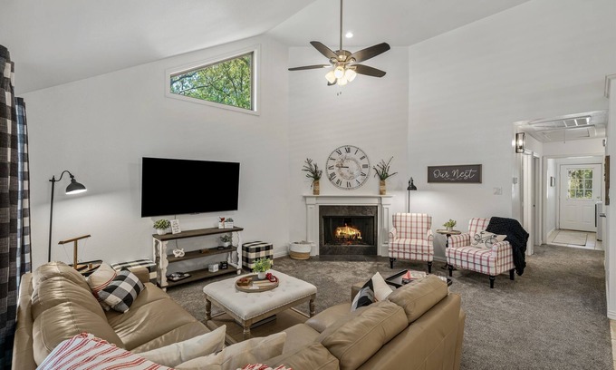 Wills Point House | NEW Cardinal Cove book 3 get 4th night free!