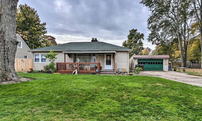 Elyria House | NEW! Charming Elyria Home By Hiking Trail & Lake!