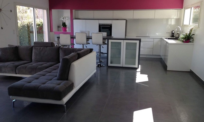 Boulouris-sur-Mer Villa | New contemporary house 2km from the sea