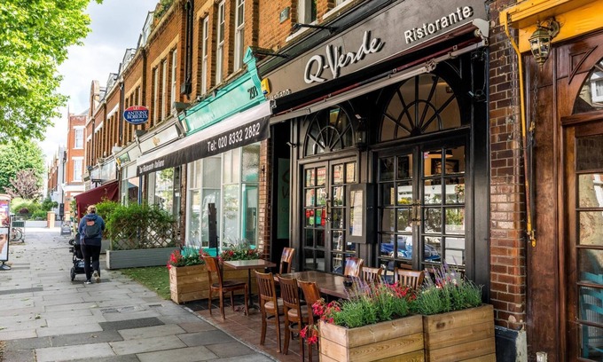 Kew Apartment | NEW Cosy 1BD Flat close to Kew Gardens Richmond