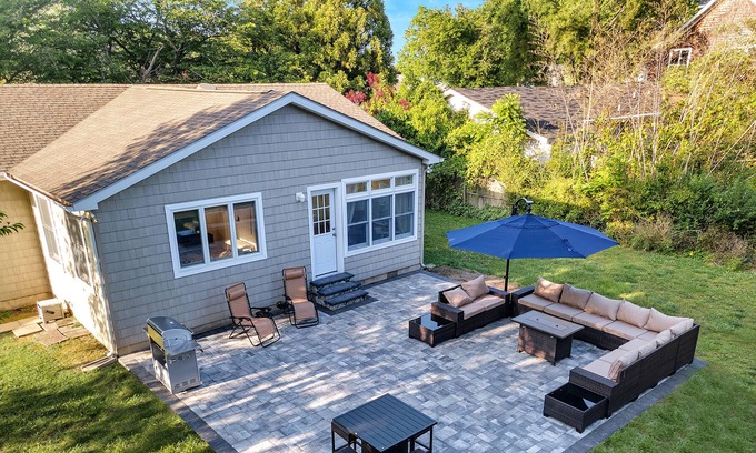 Rehoboth Beach Cottage | New! Cozy Beach Cottage w/King Bed & Large Patio in a Great Location!