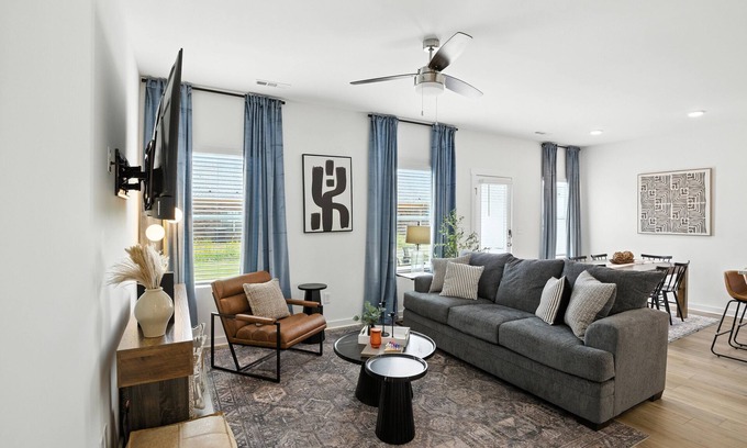 Normal House | NEW! Discovery Point Getaway
