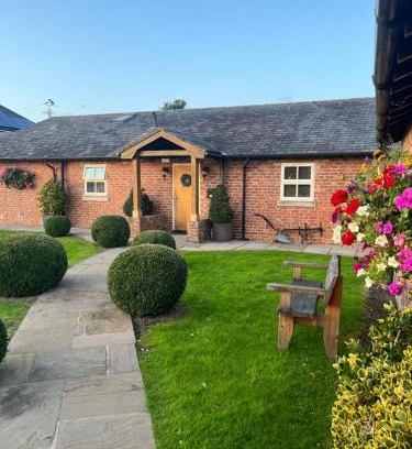 Winsford House | New Farm Cheshire B&B