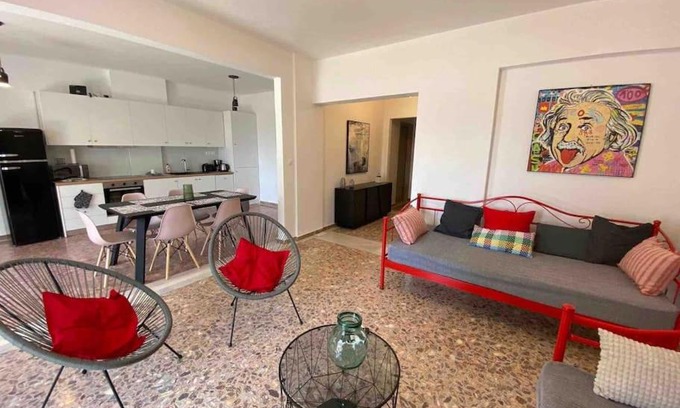 Lavreotiki Apartment | NEW! Flower Patio House 2 BDR - BBQ - Wash machine