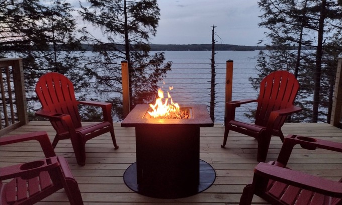Alton Bay Cottage | New Hampshire Lake Winnipesaukee Island Retreat, Boat access only,