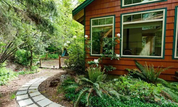Mount Hood Village House | New Hot Tub - Sandy River - Play ground - Summer Pool!n
