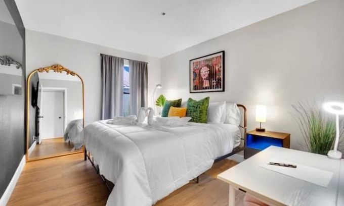 Las Vegas Apartment | NEW Hotte Suite 1b Condo, just off the strip