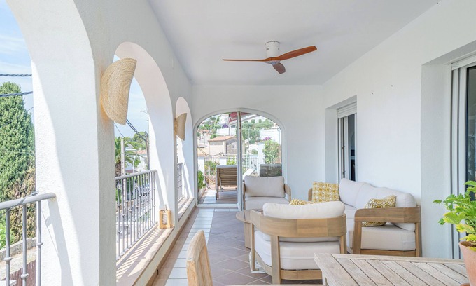 El Mas Fumats Villa | New! Incredible sea view, near Cadaques, swimming pool, sleeps 8/12