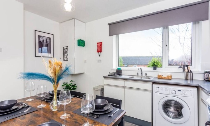 Newcastle-upon-Tyne Apartment | New Large 2 Bed entire apartment Near Newcastle upon Tyne