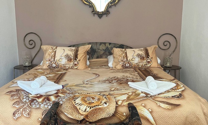 Belvaros - Lipotvaros Apartment | New! Libra Grande Venetian Style Apartment