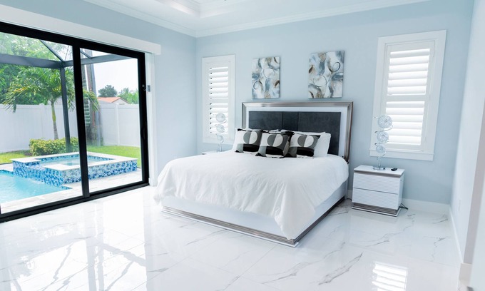 Naples Park House | NEW LISTING-Beautiful 4 bedroom-Sea Haven!!
