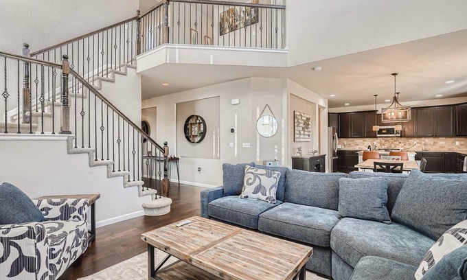 Arvada House | New Listing! Mountain Views and Close to Town - Yard / Grill / Fireplace