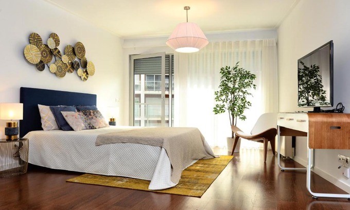 Parque das Nacoes Apartment | New loft with swimming pool at Parque das Nações!