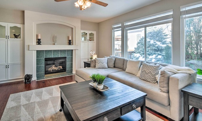 Longmont House | NEW! Longmont Family Home w/ Office & Backyard!