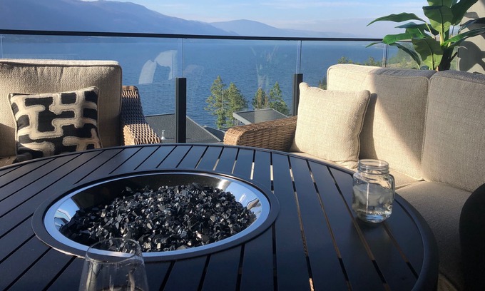 McKinley Condo | *NEW* Luxe Lakeview at McKinley Beach, Kelowna, BC