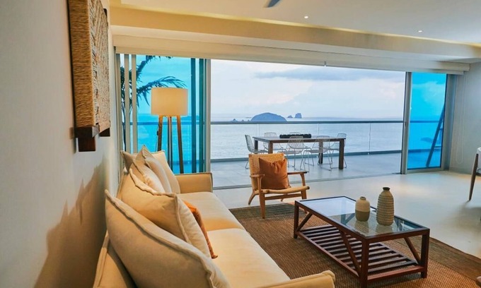 Ixtapa Condo | New Luxury 3bdr Beachfront Condo at Peninsula Ixtapa
