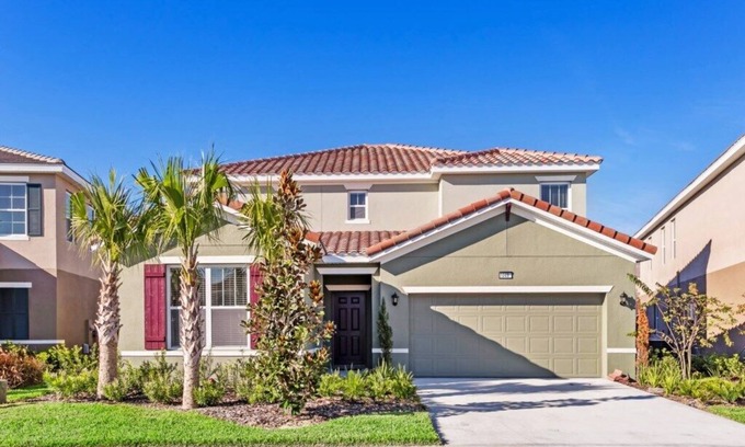 Sunridge Woods Villa | New Luxury 6 Bedroom 4.Bath Solterra Home With Spa On Solterra Resort With High End Furnishings