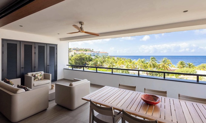 Sint Michiel Apartment | NEW | Luxury Ocean View Stay at The Shore Blue Bay