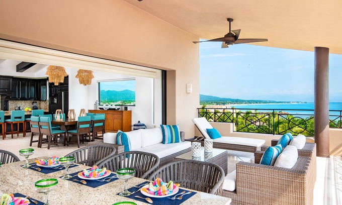 Punta de Mita House | NEW Luxury Ocean View PH, Golf Cart w/Premier Golf + Housekeeper/cook
