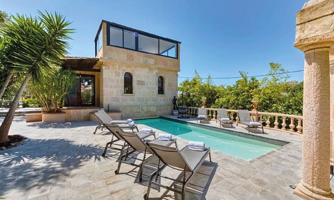 Riou - Petit Juas - Av de Grasse Villa | New! Luxury villa near Cannes center