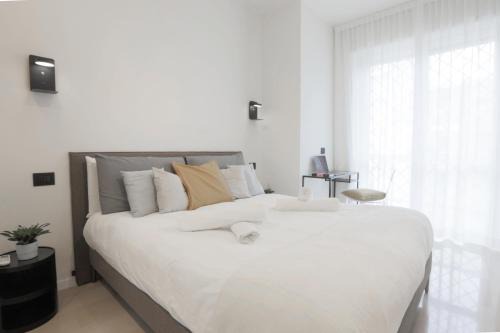 NoLo Apartment | [New Modern Flat] 10 minutes walk from Central Station