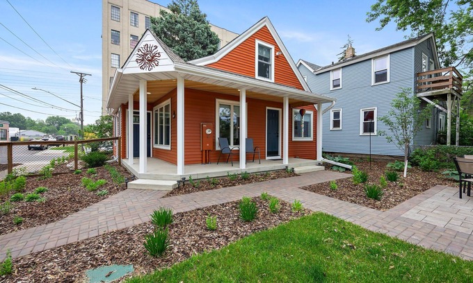 Bottineau House | *NEW* Northeast Arts District Home | EV Charger