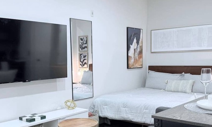 Stillwater Apartment | New OSU Studio w/King Bed