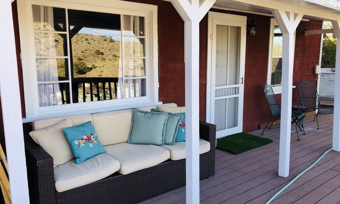 Pioche House | NEW! Perfect Pioche Getaway + 360-Views + In Town!