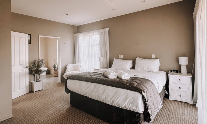 Hokitika House | NEW PROFILE COMING SOON