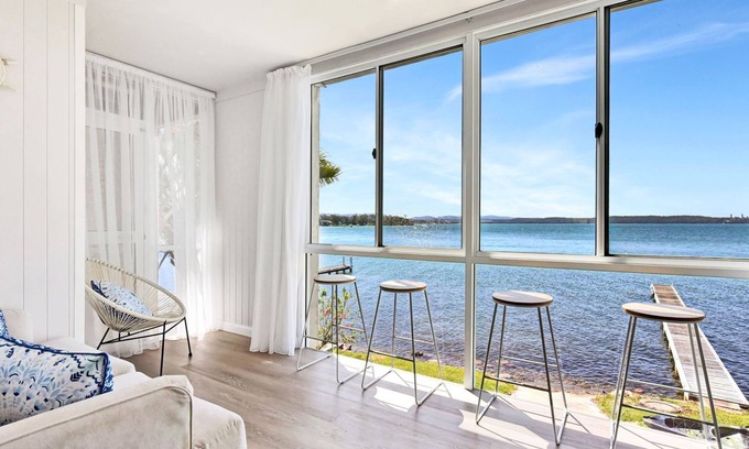 Silverwater House | New Property Silverwater Serenity Shores Absolute Waterfront On The Lake