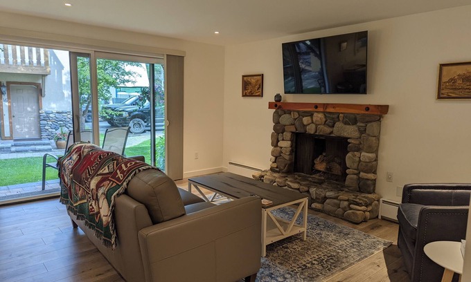 Ketchum Condo | NEW REMODEL! 1 bedroom condo. This is the best location in Ketchum!