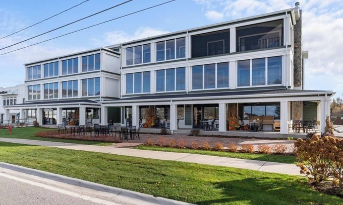 Walloon Lake Condo | *NEW* Renwick Condo Walloon Village! 7 night minimum