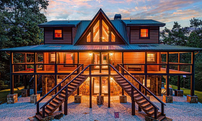 Robbinsville Cabin | *New Scenic Mtn Cabin | Private Dock & Hot Tub