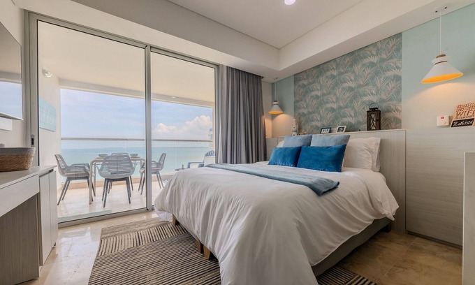 Urbanizacion Eliana House | New Seaview Apt · Cartagena Beach Crespo