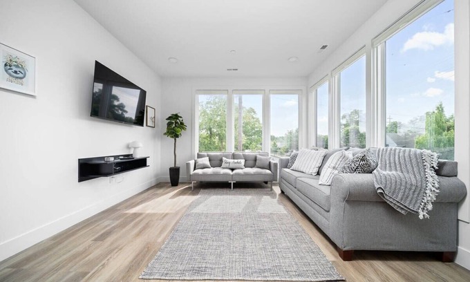 Traverse City Condo | NEW Slabtown Suites 201