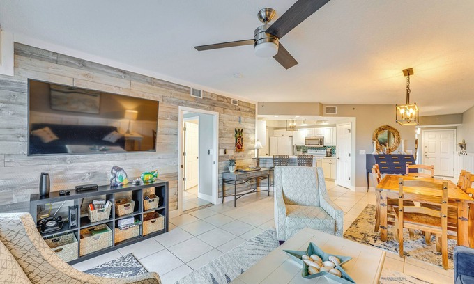 New Smyrna Beach Condo | New Smyrna Beach Condo w/Balcony & Ocean Walk