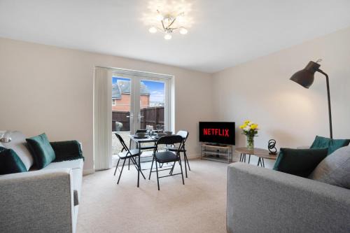 Thornaby On Tees House | NEW! Stylish 2-Bed Home by Stay With Us, Ideal for Families, Sleeps 4!