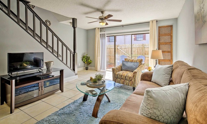 University House | NEW! Tampa townhome w / pool near top attractions!