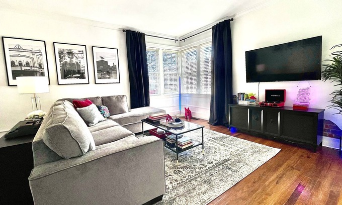 Paducah Condo | New! The Dim Light- Lower Town Boutique Condos with Outdoor Theater!