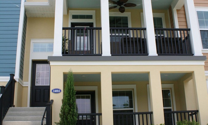 Winter Springs House | New two story townhome with plenty of outdoor space.